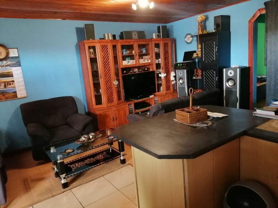 2 Bedroom Property for Sale in Kalkfontein Western Cape